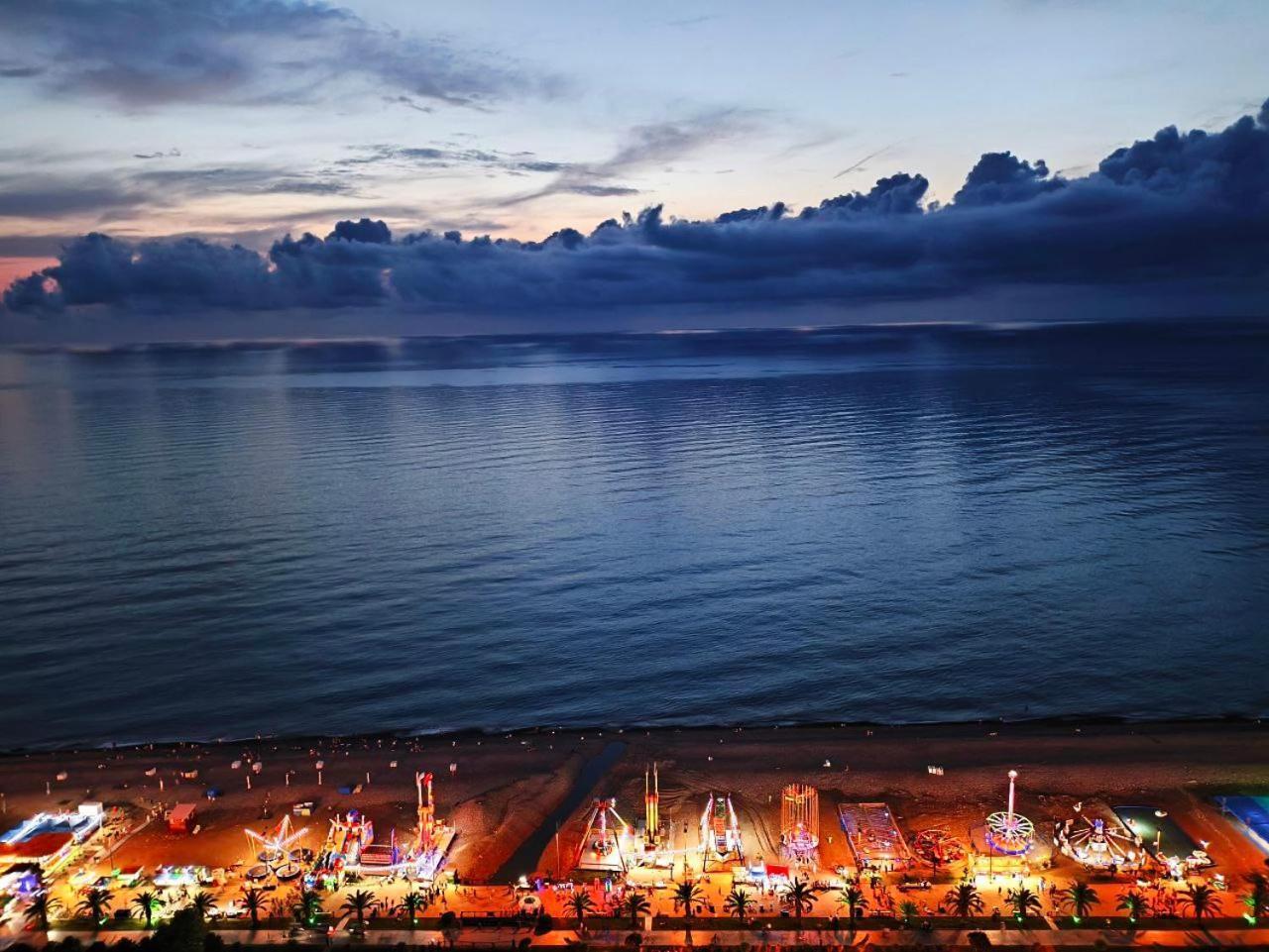 Orbi-City Batumi Apartments Sea View Εξωτερικό φωτογραφία